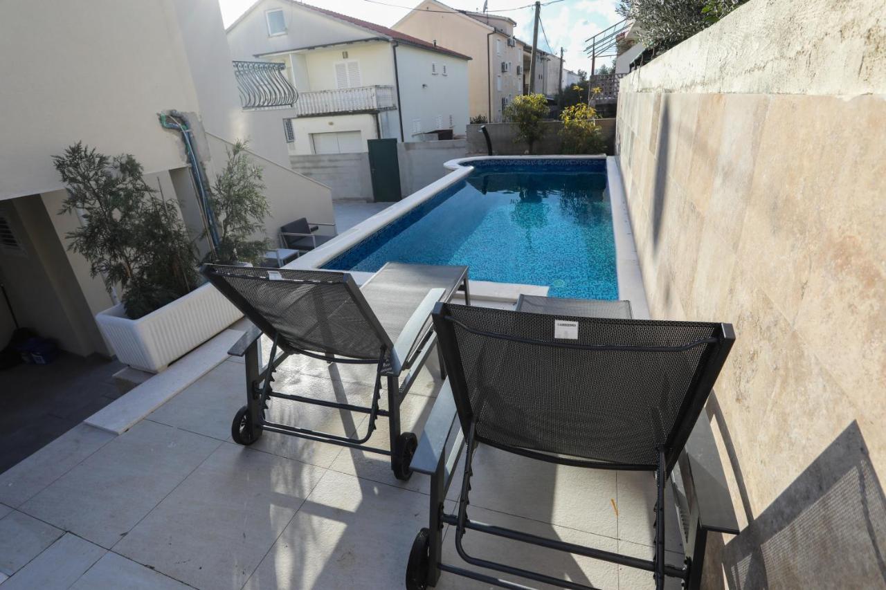 Ana Pool Hvar Apartment